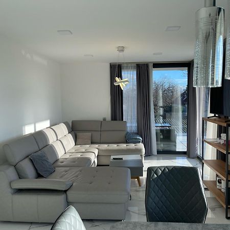 Luxury Apartments In Balatonalmadi, Almadi Lux Apartman II - Crystal White ภายนอก รูปภาพ
